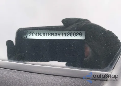 2024 Jeep Compass Latitude 4X4 from USA, damaged, VIN 3C4NJDBN4RT120029